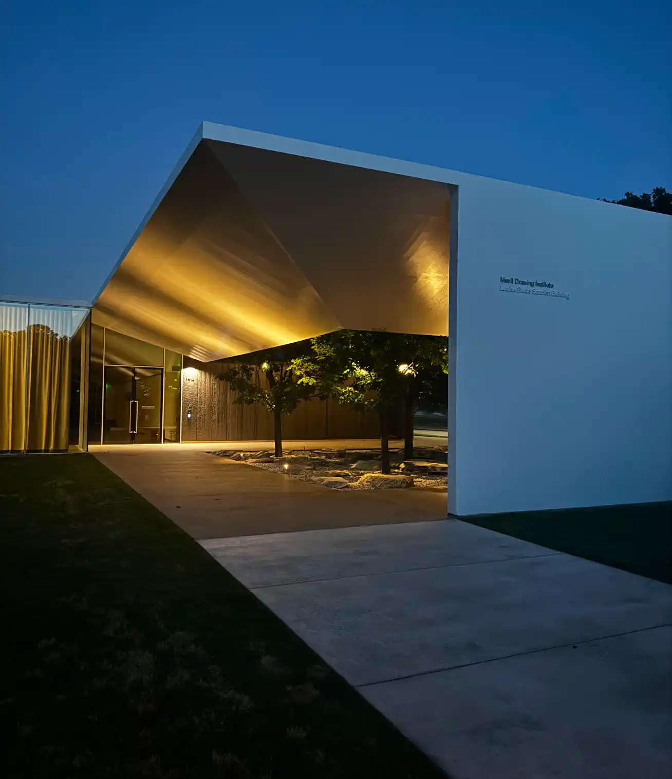 Houston's Menil Drawing Institute image