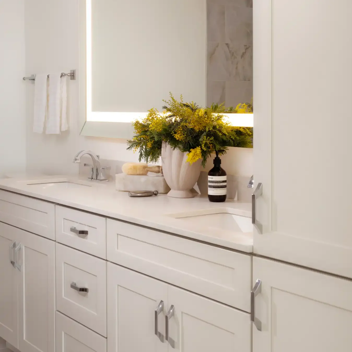 The Heron residences bathroom image